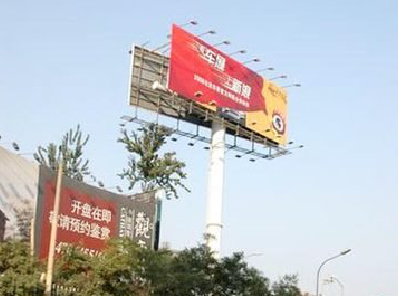 墨江户外广告怎么做才能让人一眼记住？